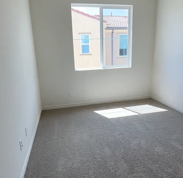 11456 Artesia Blvd — Photo 10