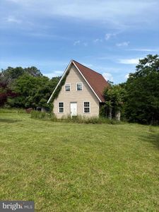 5054 Pious Ridge Rd, Berkeley Springs, WV, 25411