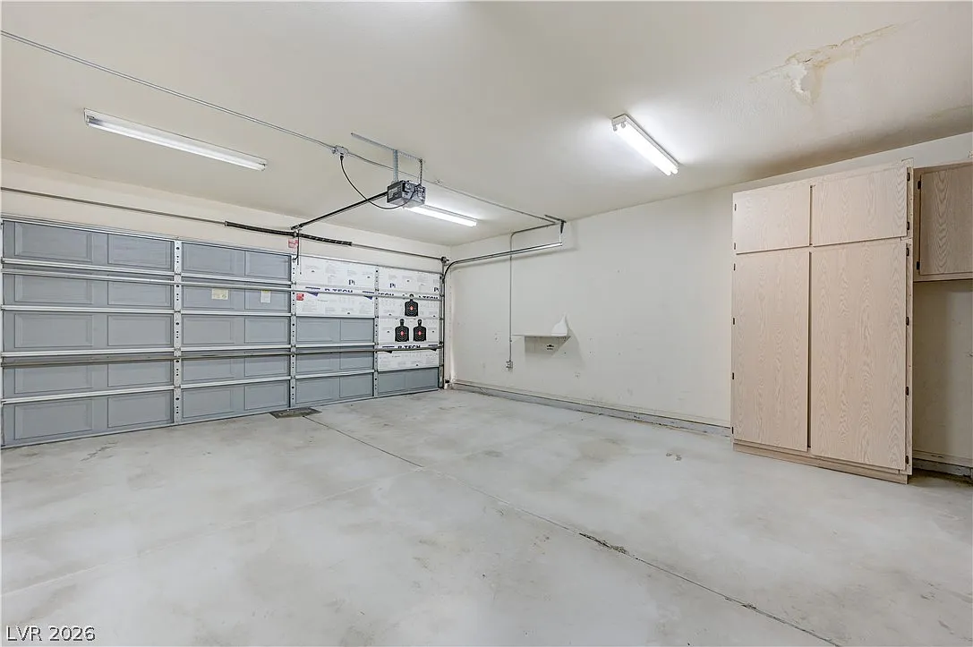 2050 W Warm Springs Rd — Photo 1