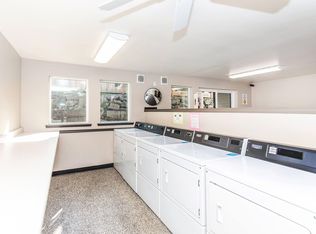 Village Green, Kent, WA 98030