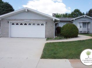 1200 Lawndale Dr, Wayne, NE 68787