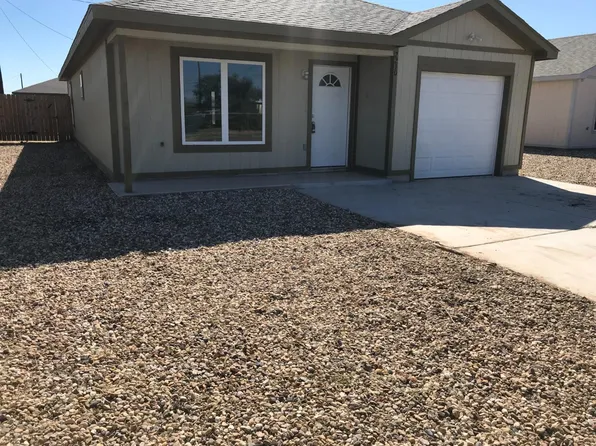 2210 E 10th St, Lubbock, TX 79403