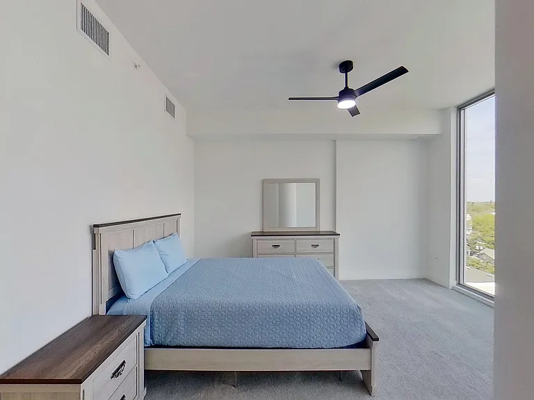 Signature Place — Photo 21