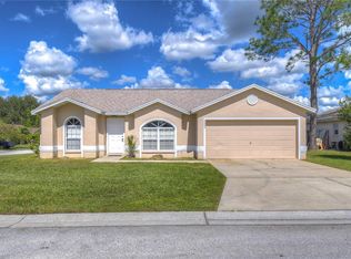 7904 Apple Blossom Dr, Lakeland, FL 33810