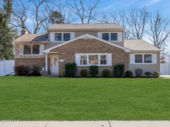 48 Oakside Drive, Toms River, NJ 08755