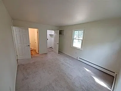 Londonderry Apartments - 810-1 — Photo 3