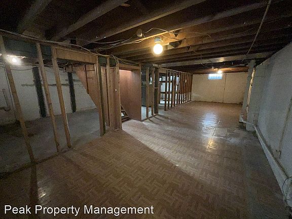 4th image of 1728 N Whittier Pl