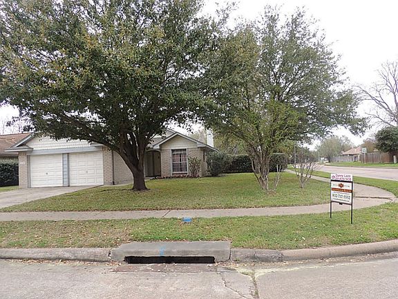 Beautiful Shaded Corner Lot