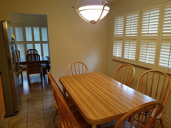 4th image of 9943 Karlov Ave