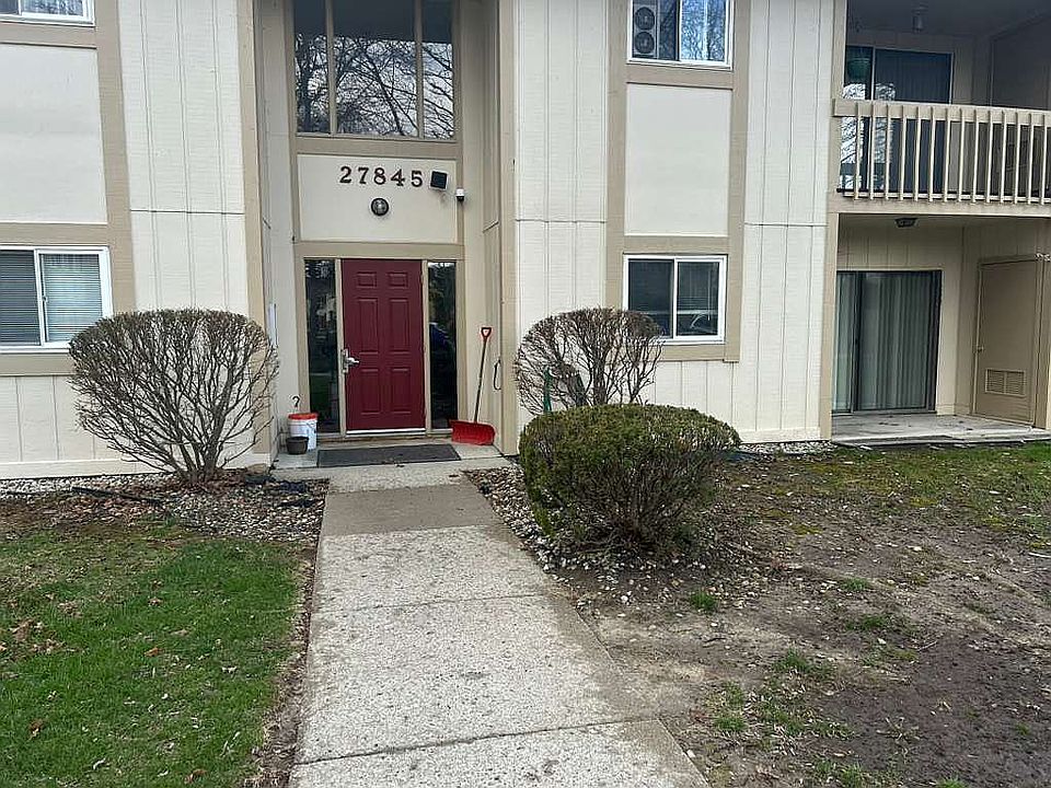 1st image of 27845 Berrywood Ln Unit 58