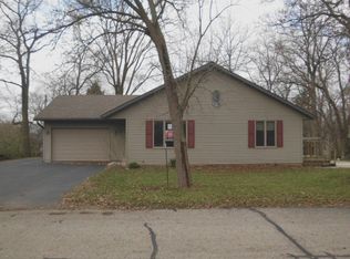 434 Miller Ave, Burlington, WI 53105