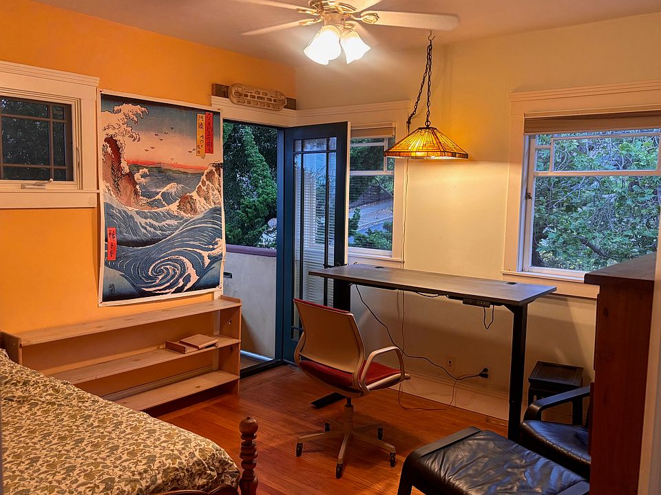 1st image of 325 Berkeley Park Blvd