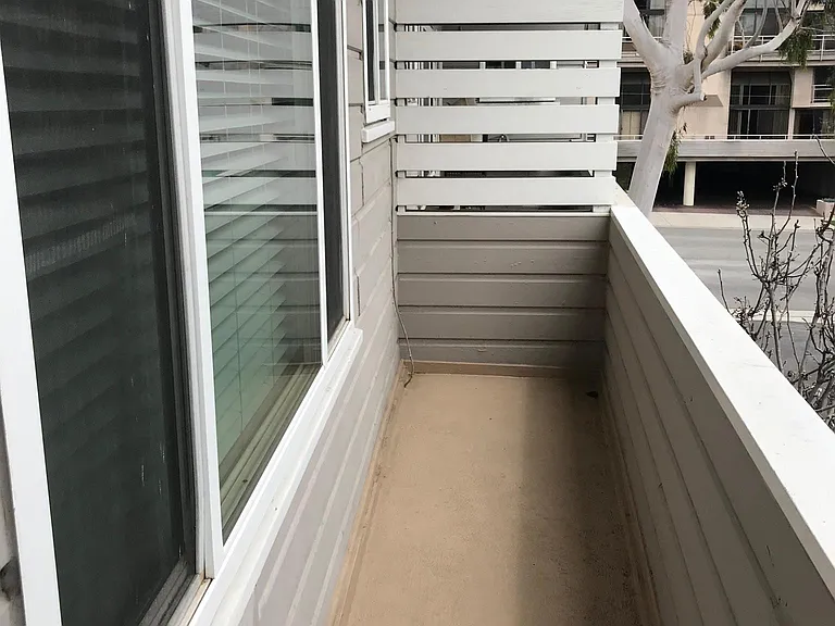1550 Woodruff Ave #4 — Photo 21