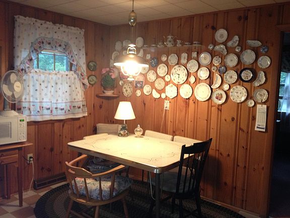 Spacious eat in kitchen! Appliances are all in good condition.