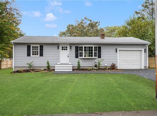 19 Elton Ave, Warwick, RI 02889