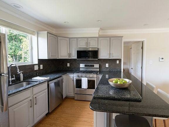 2nd image of 416 S Veitch St APT 307