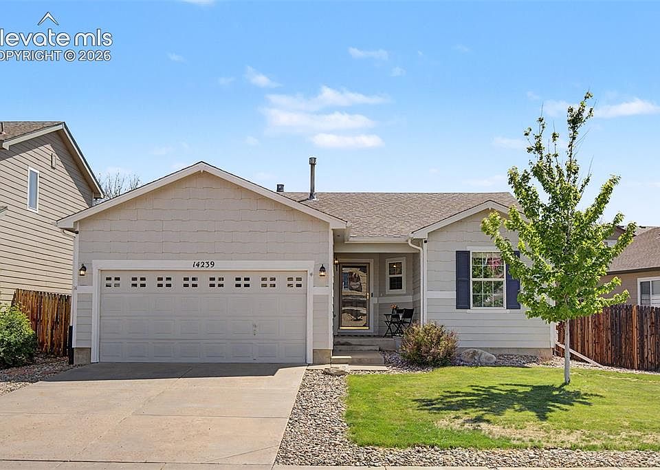 1st image of 14239 White Peak Dr