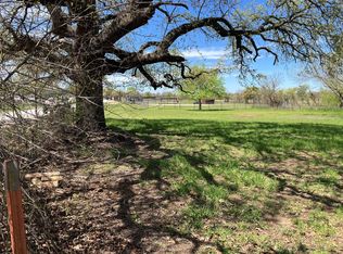 W Ross Ave, De Leon, TX 76444