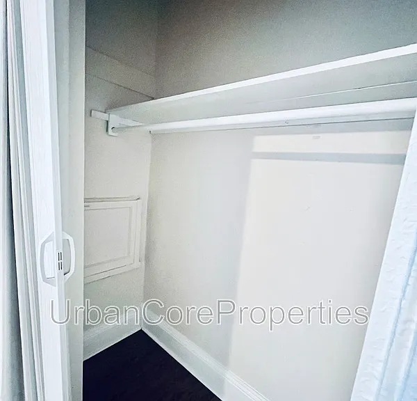 417 4th St N #103 — Photo 8