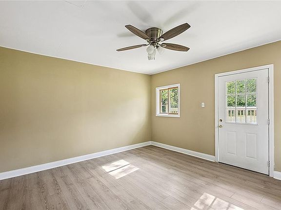 4th image of 28783 S Anne Dr