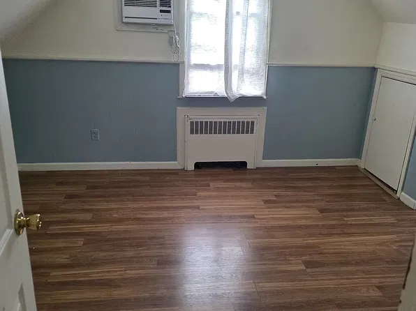 (undisclosed Address), Hicksville, NY 11801