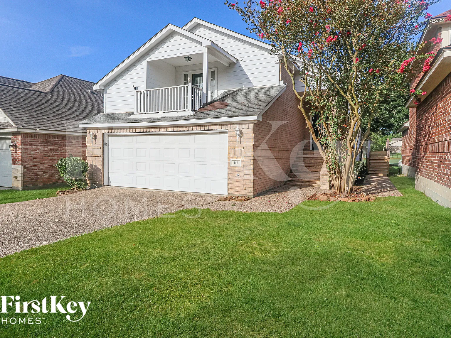 3 bed, 3.5 bath, 2290 sqft, $1,635 — Photo 2