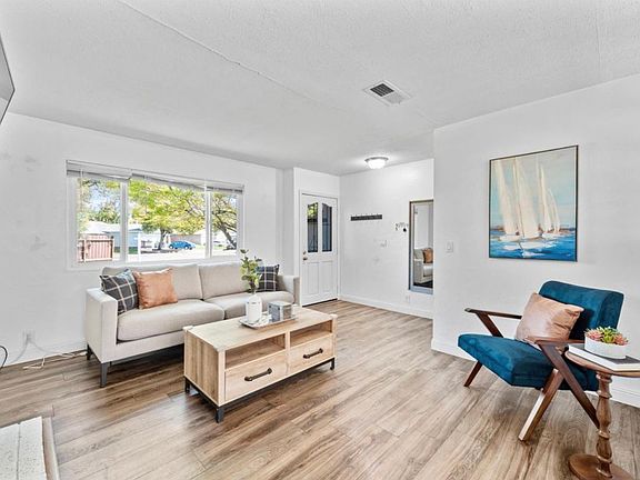 3rd image of 1215 Mallard Ct