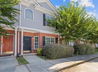 2569 Walden Lake Dr, Decatur, GA 30035