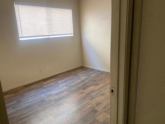 2nd image of 1123 Colorado Ave #3