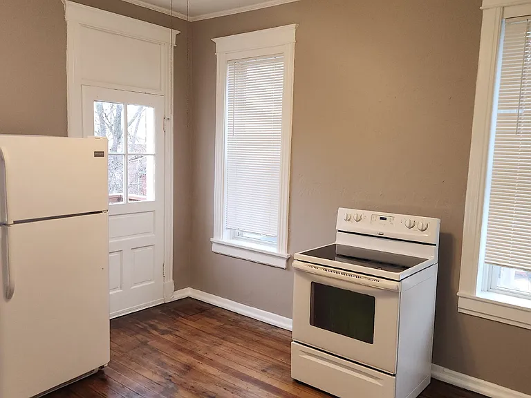 3442 Virginia Ave — Photo 8