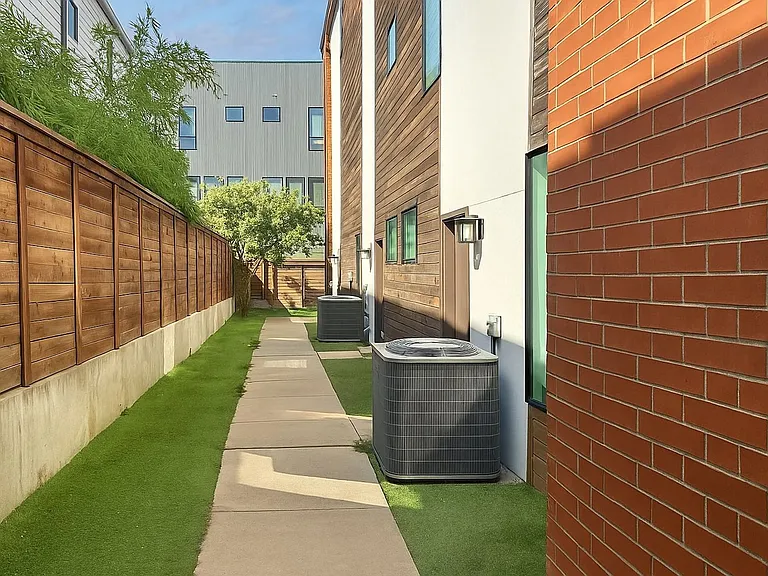 1931 N Prairie Ave #1 — Photo 26
