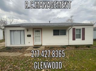 1012 Glenwood Dr, Danville, IL 61832