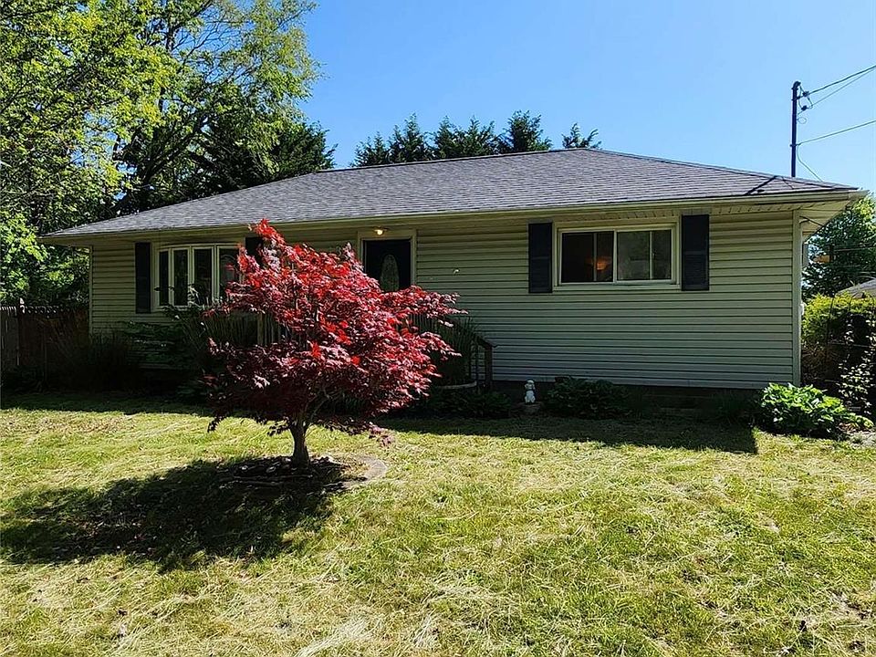 1st image of 135 Diana Drive