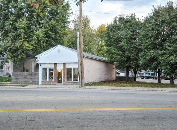 2nd image of 3228 Portland Ave