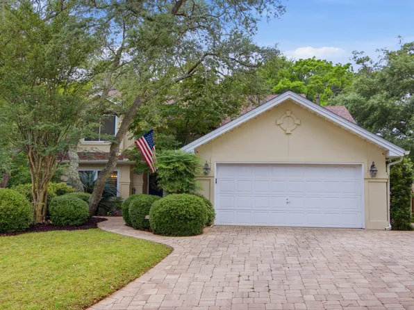 2807 Lee Trevino Ct, Shalimar, FL 32579
