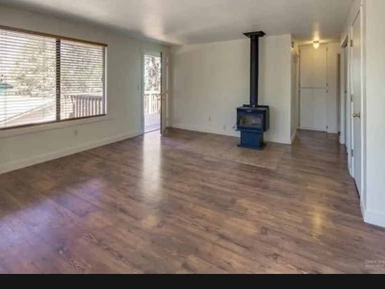 1901 NE Wichita Way — Photo 18