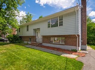 34 Stevens St, Stoneham, MA 02180