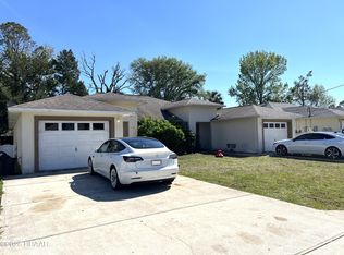 16 Pine Hurst Ln, Palm Coast, FL 32164