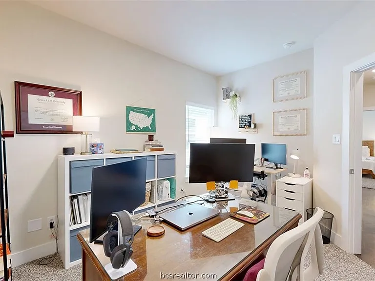 918 Fork Ct — Photo 15