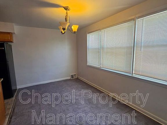 3rd image of 3726 Conshohocken Ave Floor 2
