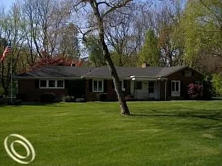 2951 Hylane Dr photo 1