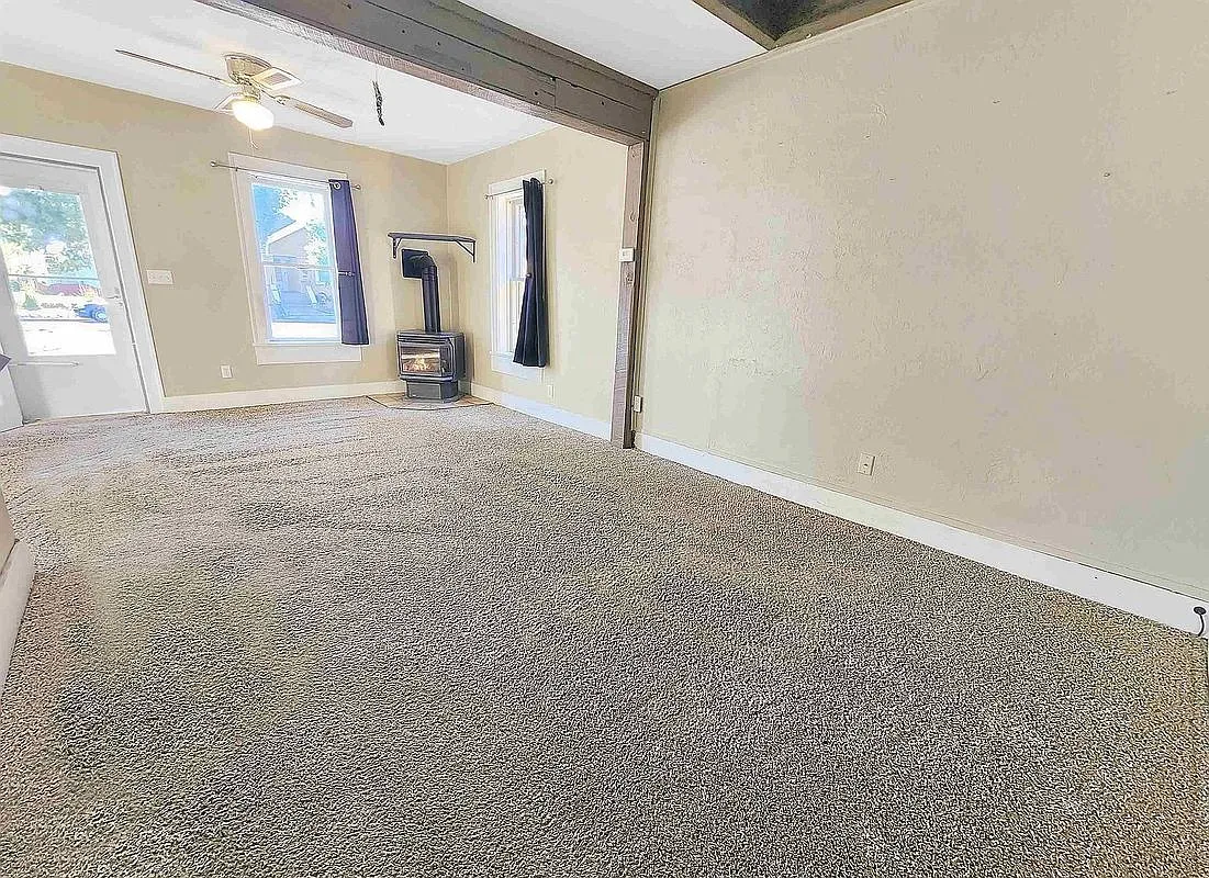 2 bed, 2.0 bath, 1531 sqft, $1,228 — Photo 3