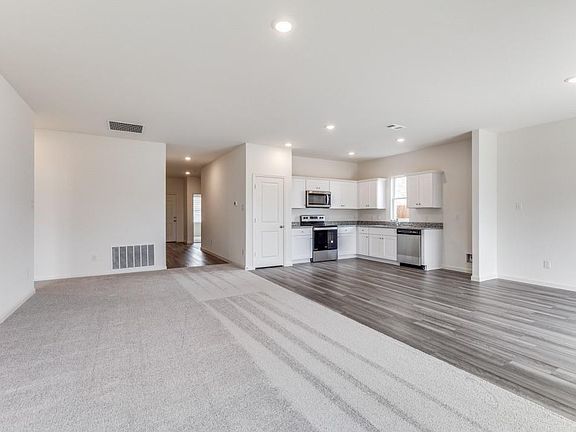 2nd image of 8417 Hawkview Dr