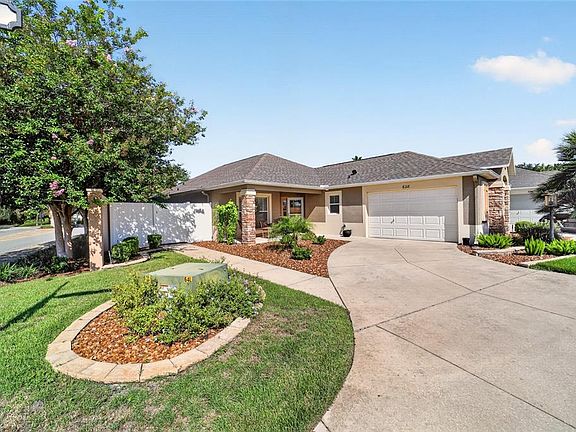 5th image of 628 BERMUDEZ COURT