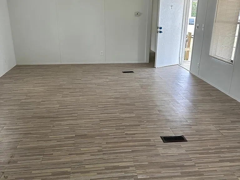 1225 Osteen St #19 — Photo 10
