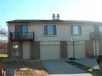 1st image of 132 Highridge Ct
