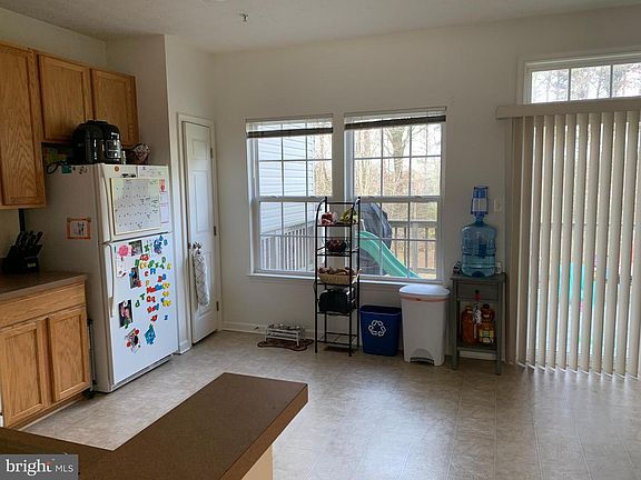2nd image of 7216 Mockingbird Cir