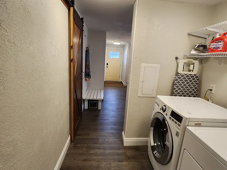 725 Rocky Road Dr — Photo 45