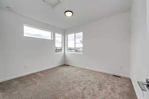 11916 Octave Ave — Photo 23