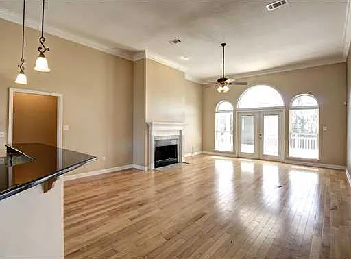 6200 Mossy Oak Dr E — Photo 2